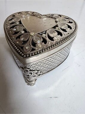 Things Remembered Silver Heart Jewelry Trinket Box w/ Swarovski crystals